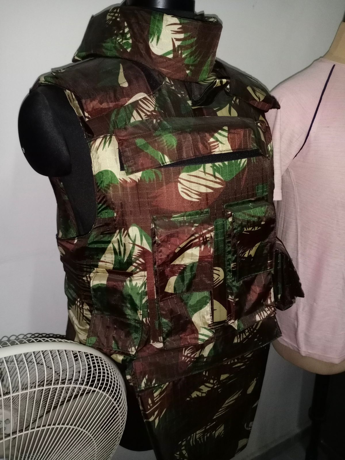 Designed a bulletproof jacket during an internship at IIT Delhi for DRDO